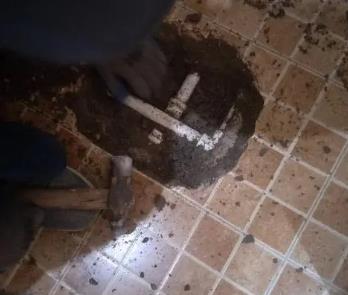 召陵卫生间漏水维修公司为您分享下卫生间渗水如何处理及注意事项