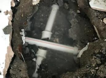 召陵阳台漏水维修公司为您分享楼上楼下漏水怎么处理